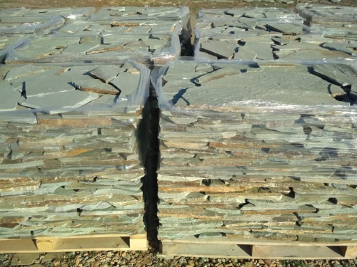 Плитняк златолит зелёный для цоколя, отмостки купить в Республике Бурятия