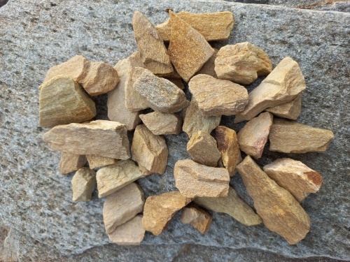 Златолит жёлтый декоративная каменная крошка купить в Республике Бурятия