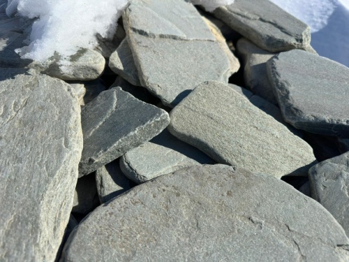 Плитняк златолит зелёный галтованный для цоколя купить в Республике Бурятия